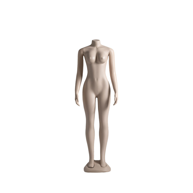 Pele de manequim feminina sem cabeça, colorida com curvatura natural do corpo